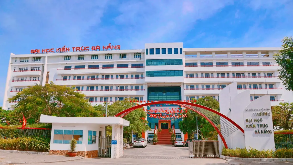 Khuôn viên Trường Đại học Kiến trúc Đà Nẵng